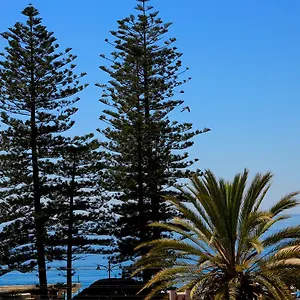 Hotel Elandra 